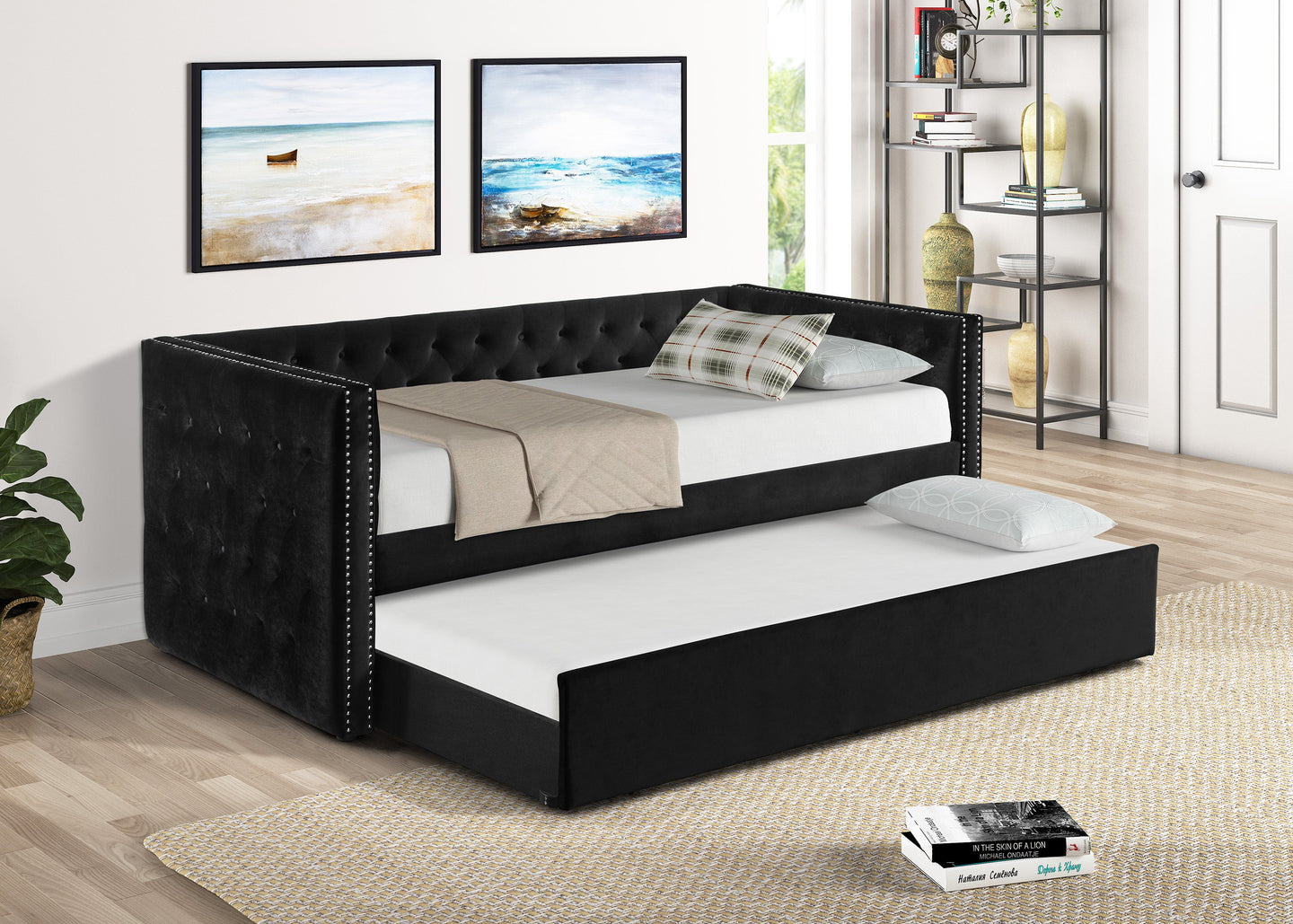 Trina Daybed