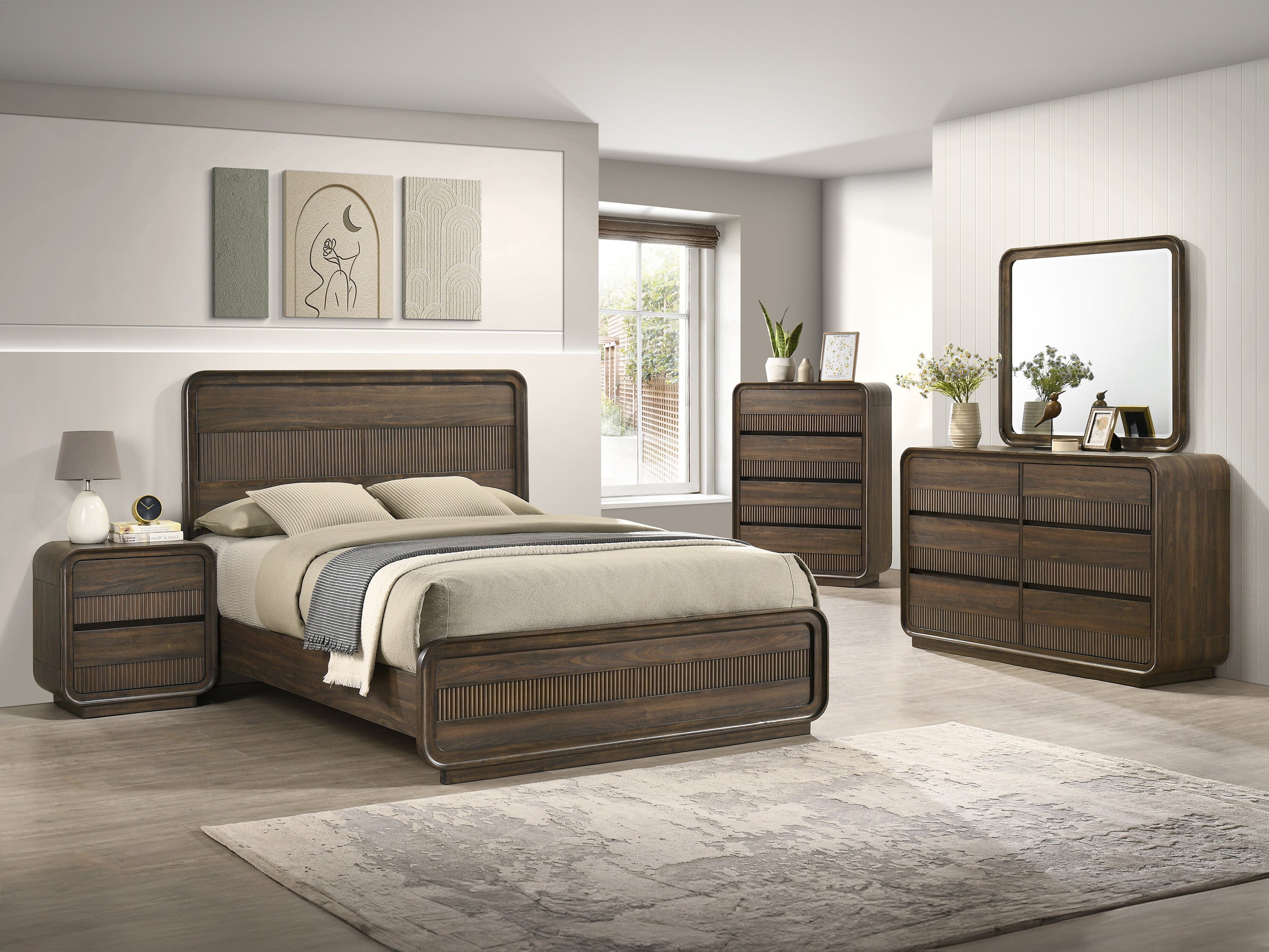 Kinkaid Chest