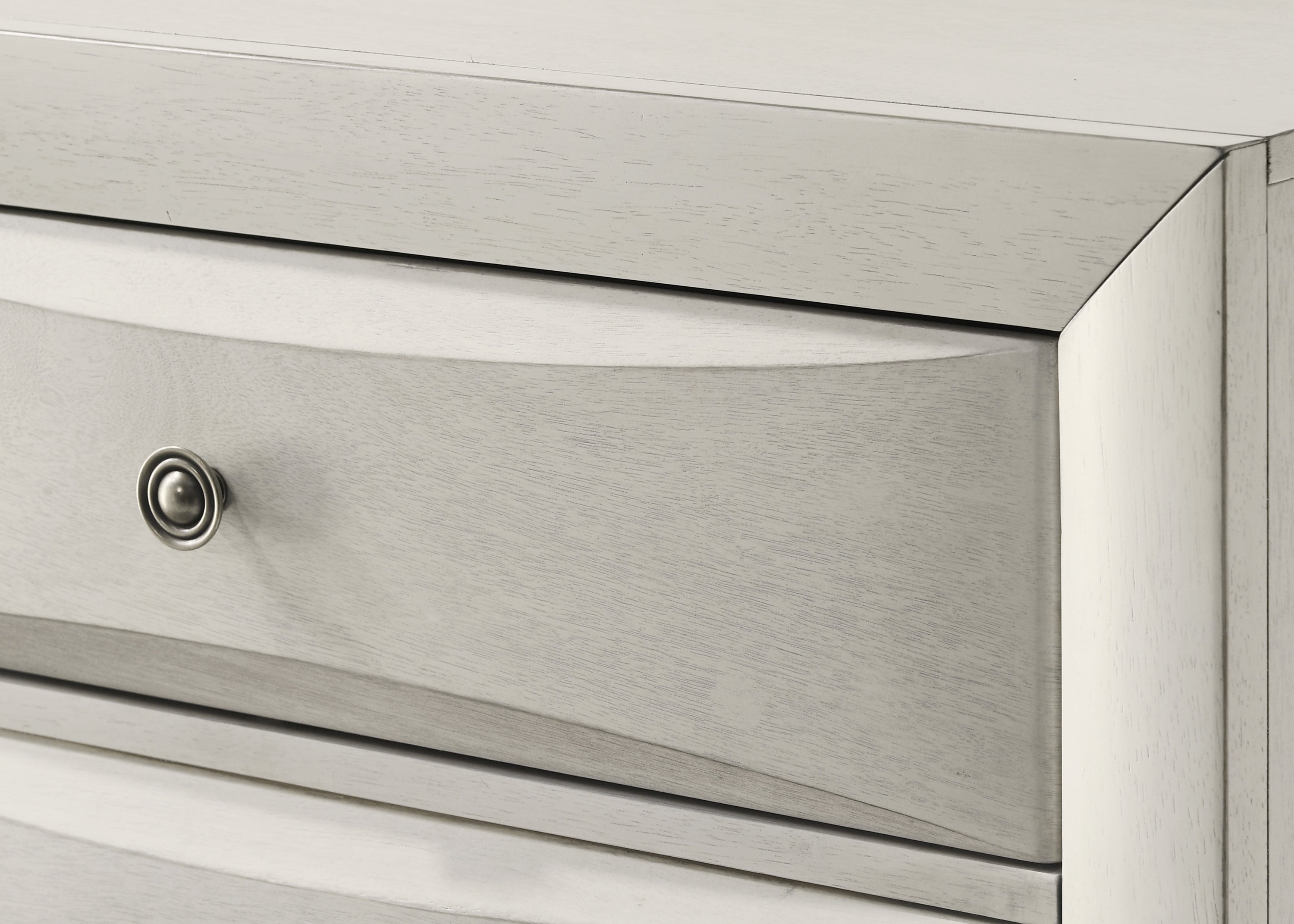 Emily Dresser 8 Drawers White