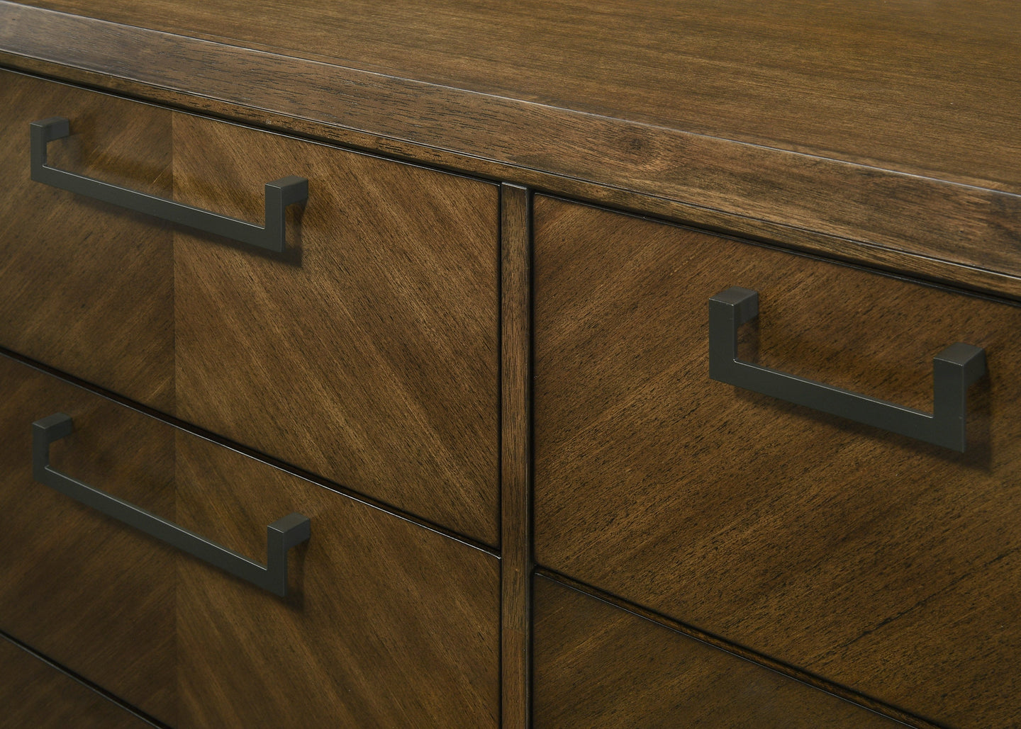 Lakecrest Dresser
