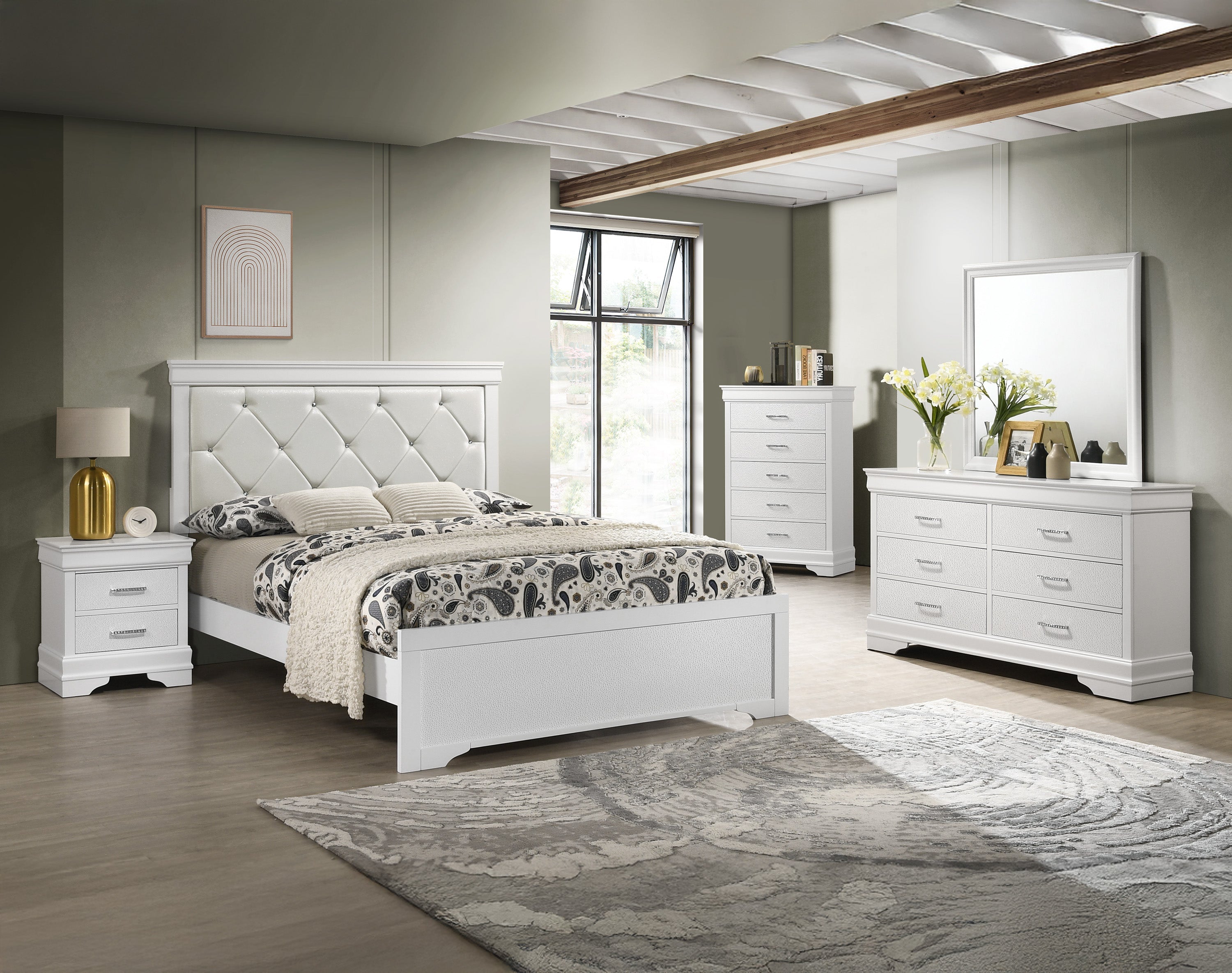 Amalia Chest White