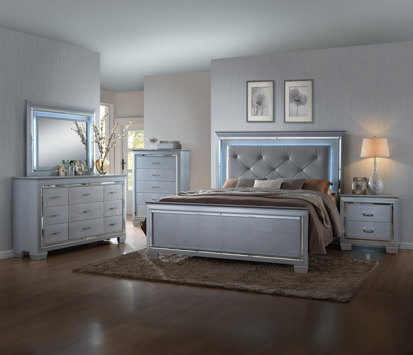 Lillian Night Stand