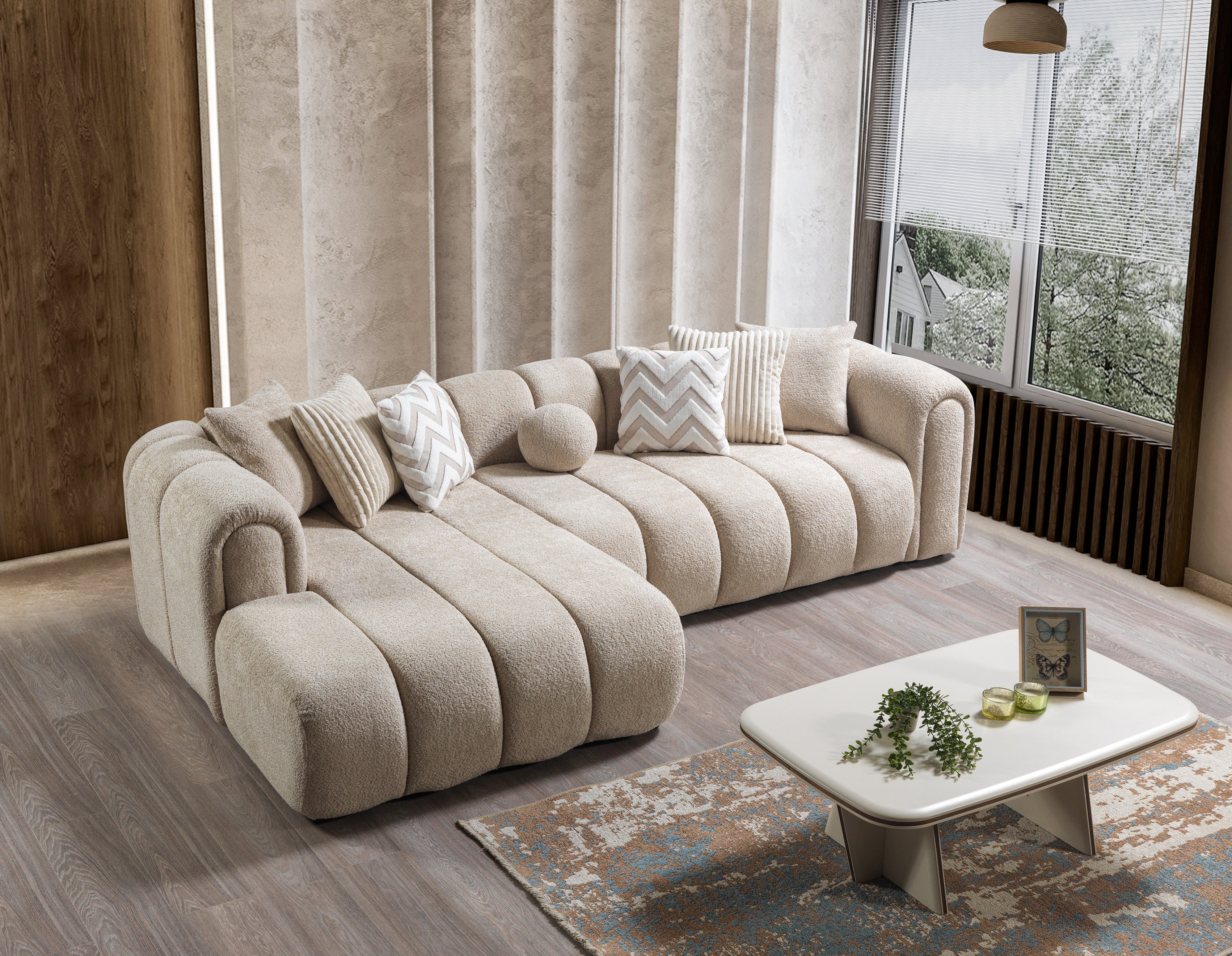 Lis Sand Boucle LAF 115" Sectional