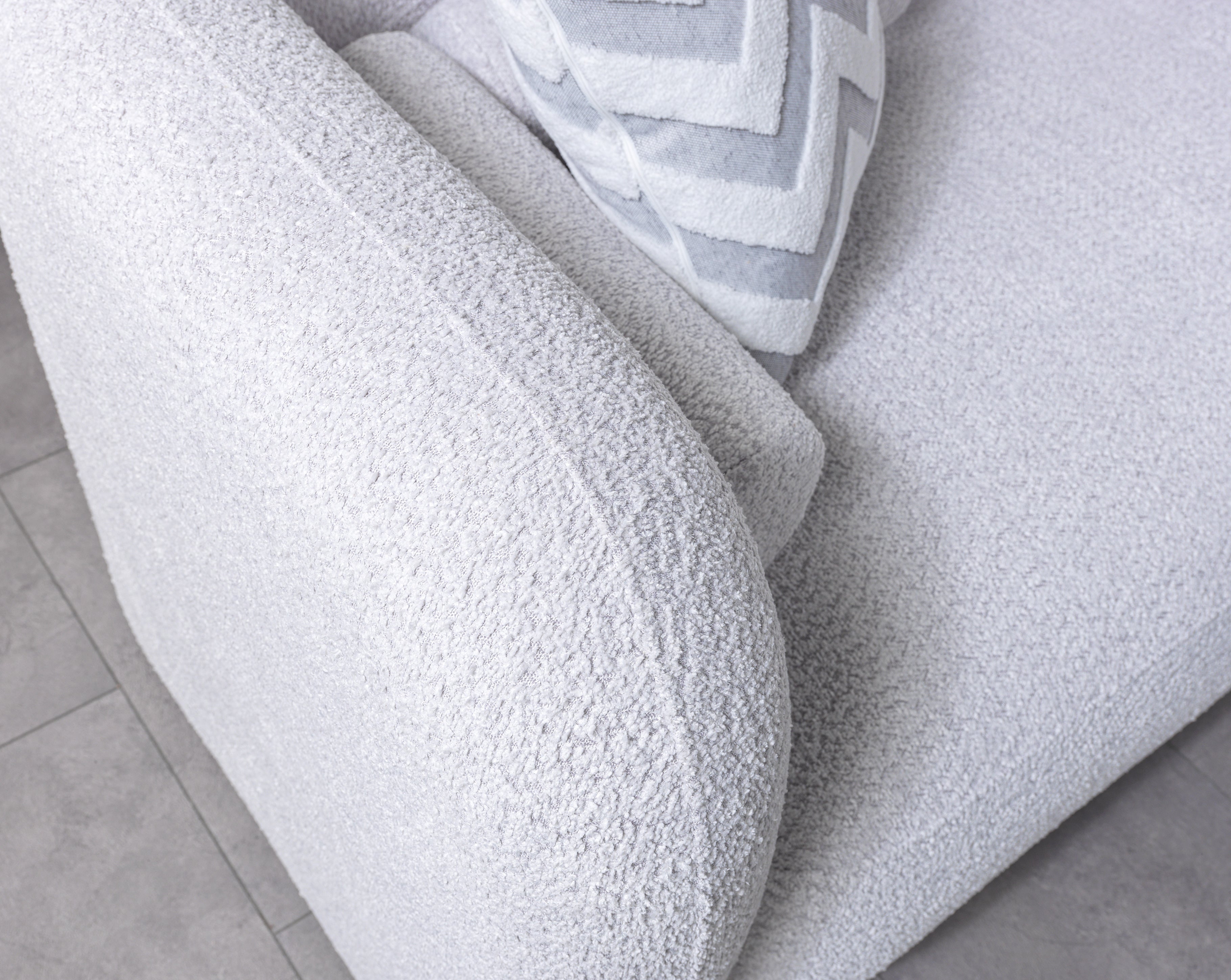 Liva Gray Boucle RAF 110" Sectional