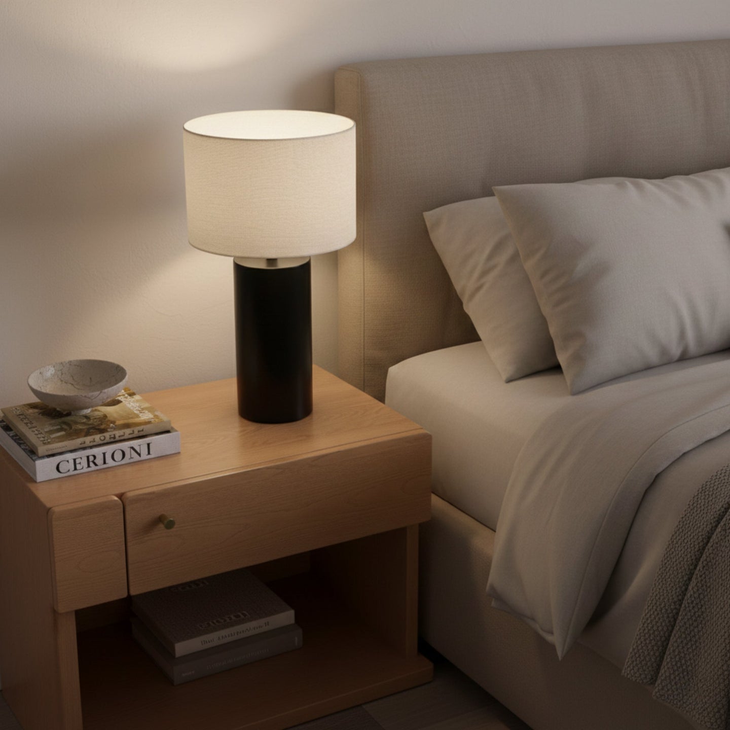 Aura Table Lamp | Matte Black & Bold Block Base 