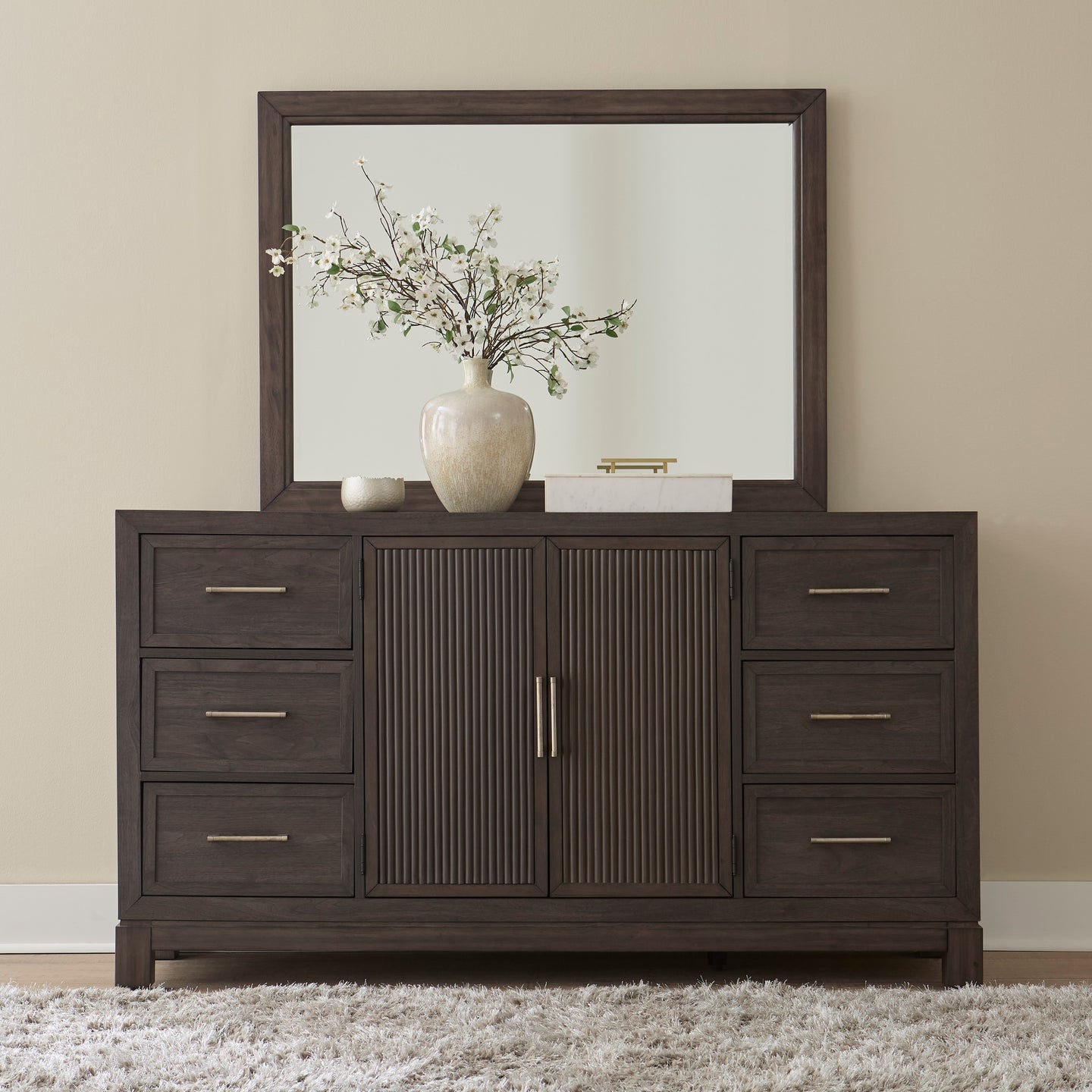 313 - 4PC Bedroom Set (Queen )
