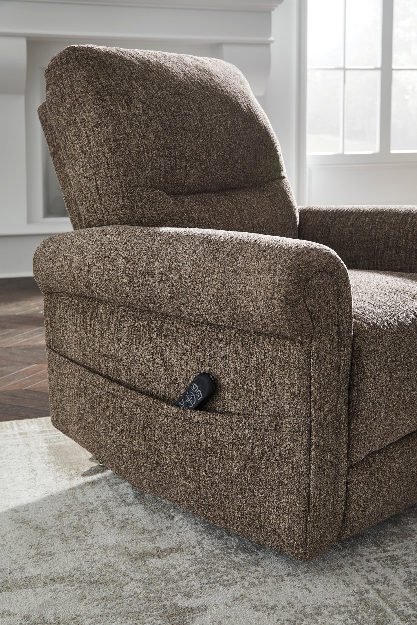 Ashley 1790212 Power Lift Chair (Heat/Massage)