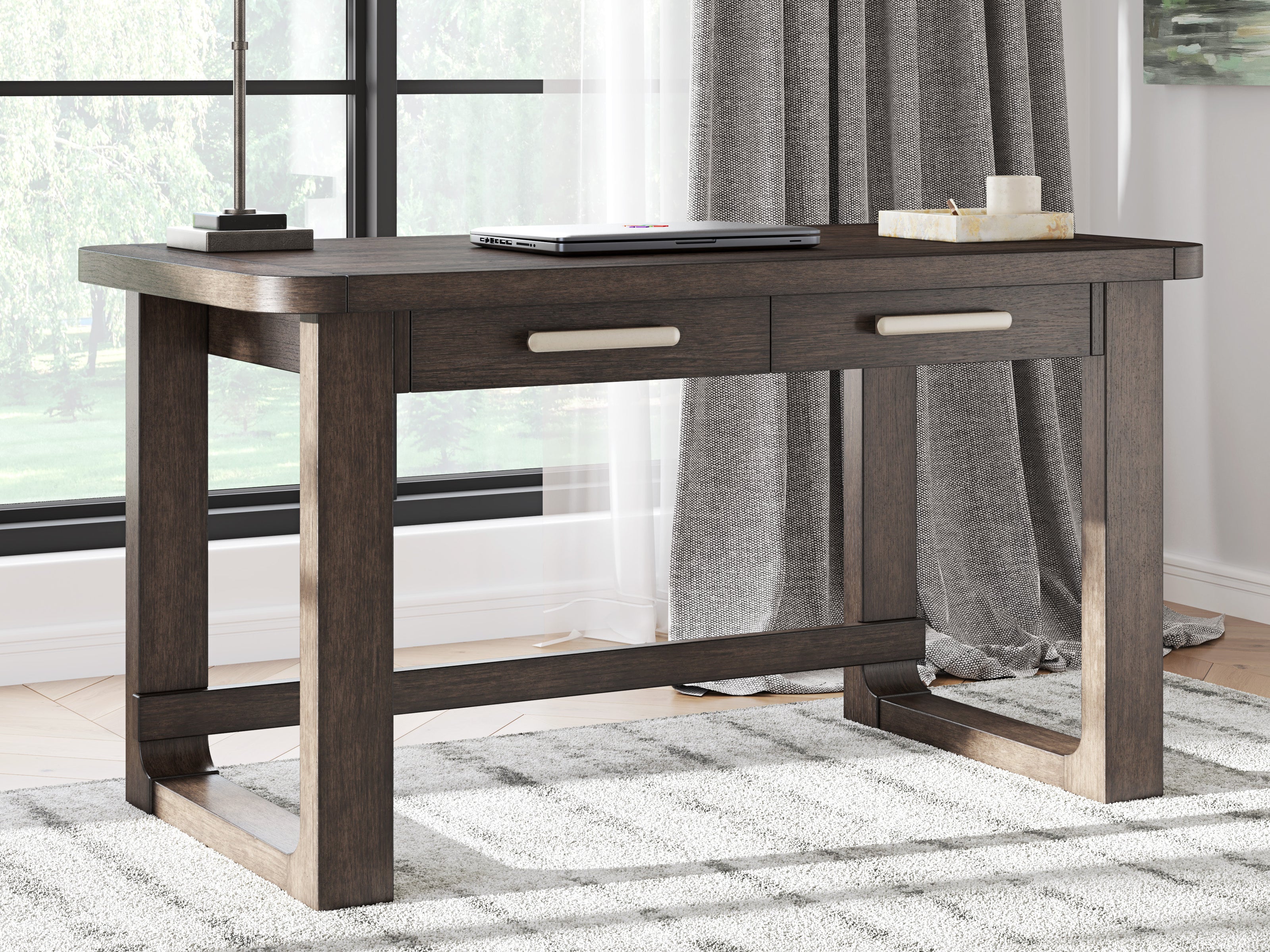 H556-44 - Desk