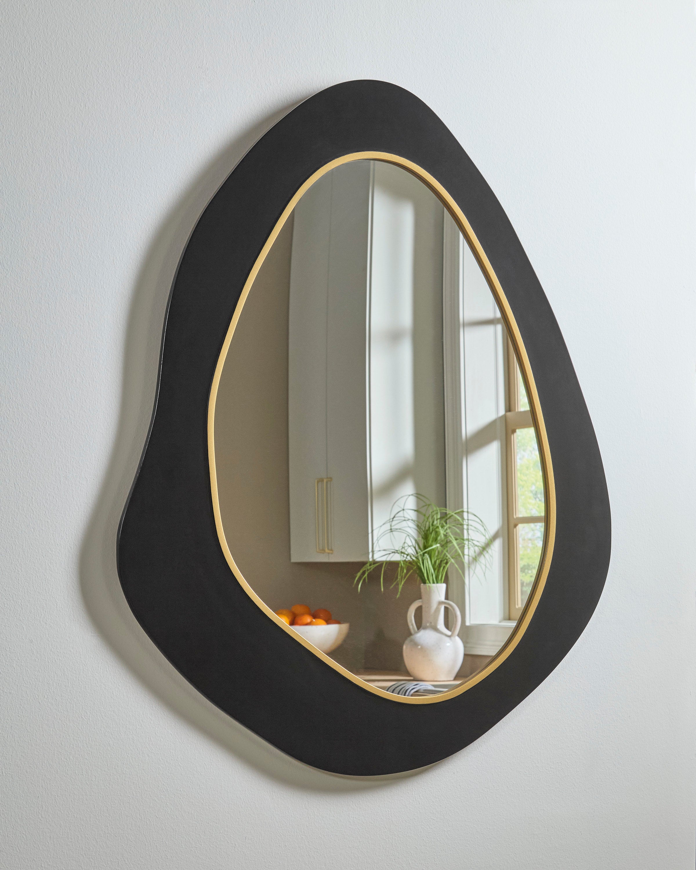 A8010414 - Accent Mirror **NEW ARRIVAL**