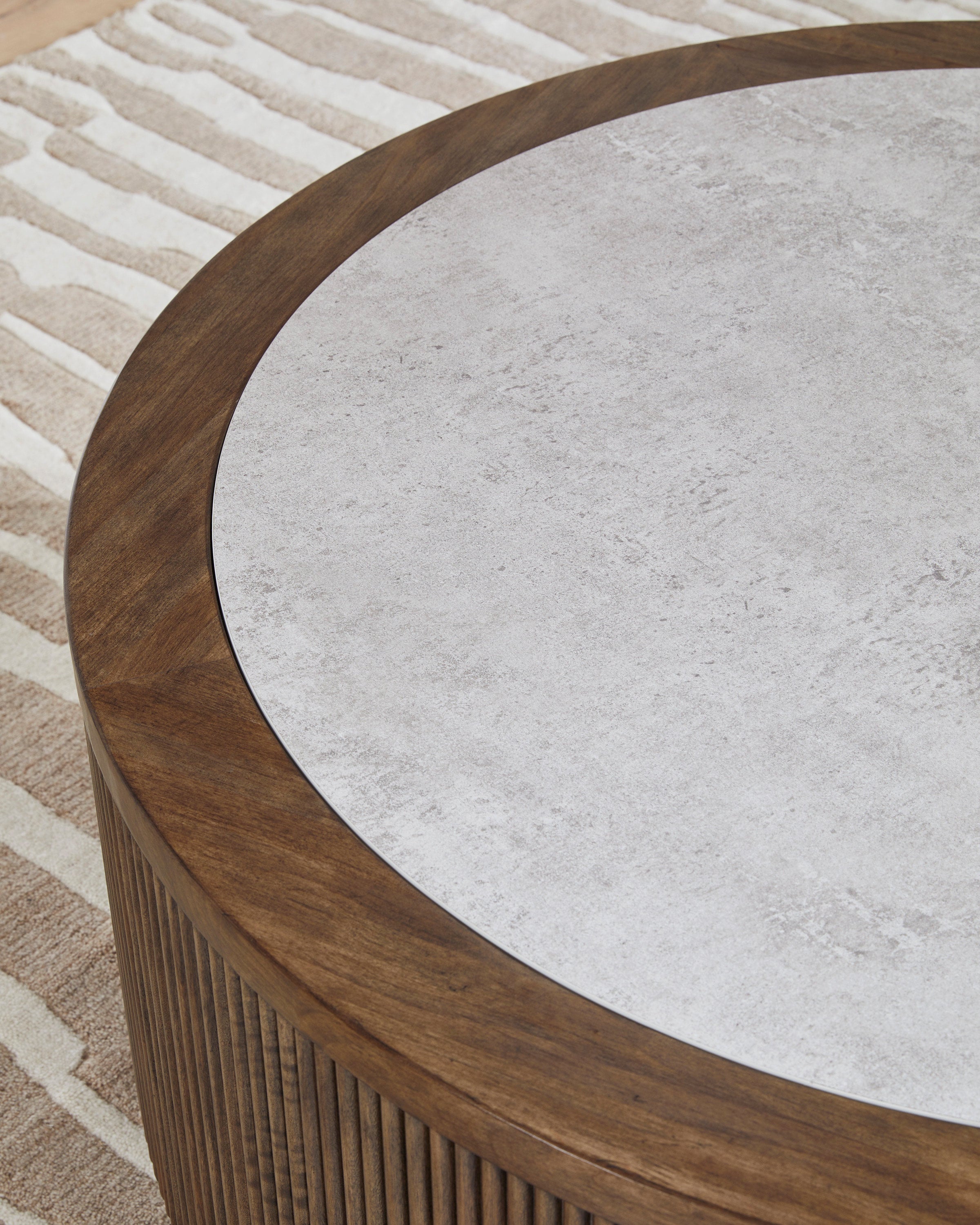 T658-8 - Cocktail Table **NEW ARRIVAL**
